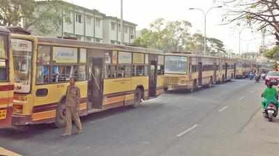 Bharat Bandh: இன்றும், நாளையும் நாடு தழுவிய வேலை நிறுத்தம் - பாதுகாப்புடன் அரசு பேருந்துகள் இயங்கும்!