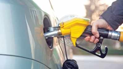 Petrol Price in Kerala: സംസ്ഥാനത്ത് ഇന്ന് ഇന്ധന വില മാറ്റമില്ലാതെ തുടരുന്നു