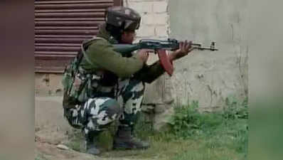 कश्‍मीर: सेना के गश्‍ती दल पर हमला, जवाबी कार्रवाई में एक आतंकवादी ढेर