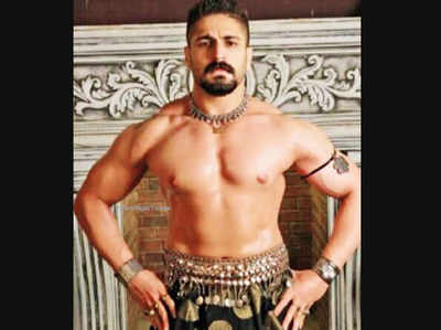 देखें, Naagin 3 फेम Rajat Tokas को बचपन की तस्वीर में पहचान नहीं पाएंगे आप