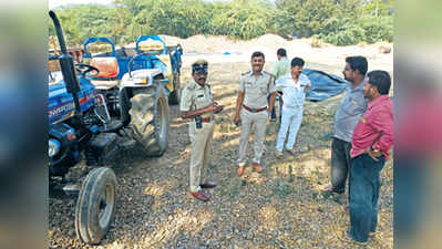 ಅಕ್ರಮ ಮರಳು, 4 ಟ್ರ್ಯಾಕ್ಟರ್‌ ವಶ