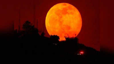 20 जनवरी को सुपर वूल्फ ब्लड मून, सुर्ख लाल रंग का होगा चांद
