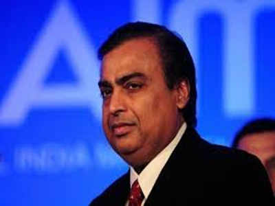 reliance profit : रिलायन्सच्या उत्पन्नात ५६ टक्क्यांनी वाढ