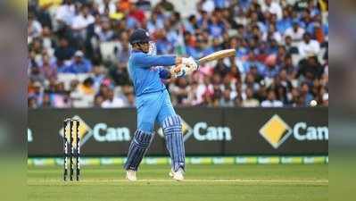 Ind Vs Aus Third ODI: ധോണിക്ക് തുട‍ർച്ചയായ മൂന്നാം അർധശതകം; ഇന്ത്യ പൊരുതുന്നു