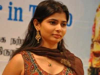 Chinmayi: ఇలాంటి వారు ఎందుకు చావరో..!