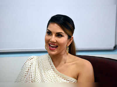 Sunny Leone പ്രണയദിനത്തിൽ സണ്ണി ലിയോണ്‍ കൊച്ചിയിലെത്തുന്നു