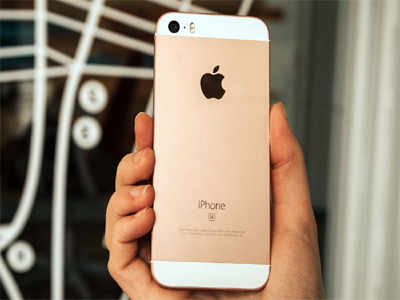 iPhone SE : अॅपलचा iPhone SE सेल सुरू