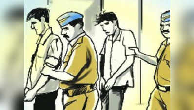 बिहार: पुलिस बैरक में शराब बेचने के आरोप में 5 पुलिसकर्मी गिरफ्तार