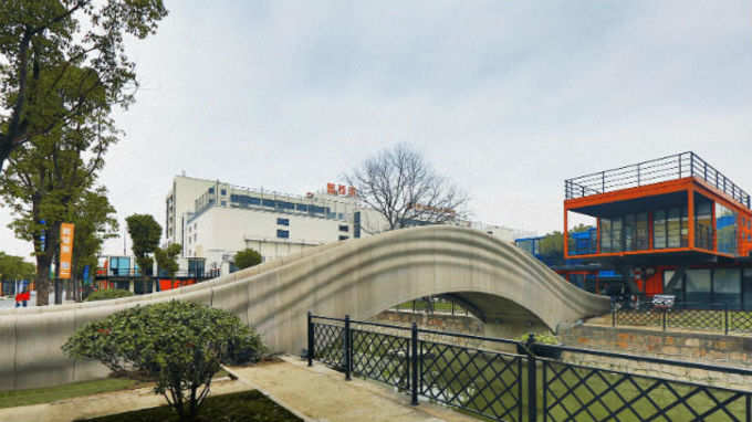 World&#39;s longest 3D-printed concrete bridge