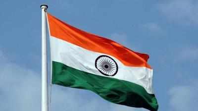Indian National Flag: குடியரசு தினத்தை முன்னிட்டு பறக்க விடப்பட்ட பிரம்மாண்ட தேசியக்கொடி!
