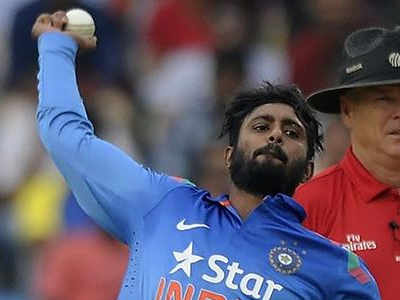 Ambati Rayudu: अंबाती रायुडूच्या गोलंदाजीवर आयसीसीची बंदी