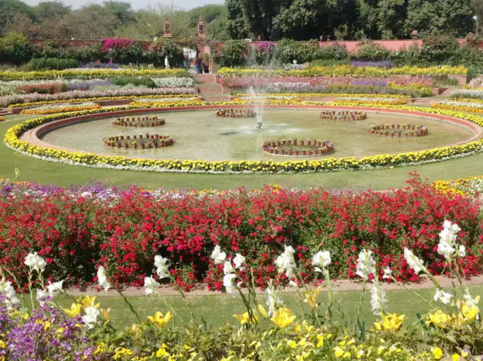 mughal-garden-2