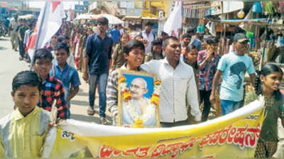 ಗಾಂಧಿ ನಡಿಗೆ, ಸೌಹಾರ್ದತೆ ಕಡೆಗೆ