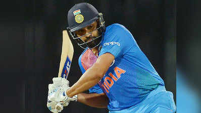 IND vs NZ: 200 वनडे खेलने वाले 14वें भारतीय बने रोहित शर्मा