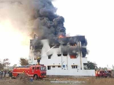 శంషాబాద్‌లో భారీ అగ్ని ప్రమాదం