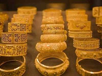 Gold Rate Today: పసిడి ధర పైపైకి.. వెండి ధర కిందకు