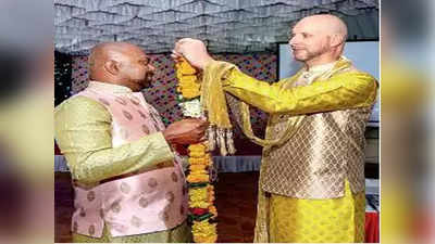 मुंबईत पहिला कायदेशीर समलैंगिक विवाह