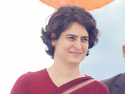 Priyanka Gandhi: प्रियांकांना राहुल गांधींच्या शेजारची केबिन