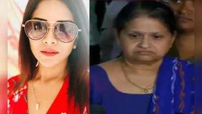 Shikha Chowdhary‌పై తెలివిగా ఫిర్యాదు చేసిన జయరామ్ భార్య