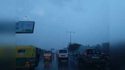 दिल्ली-एनसीआर में सुबह-सुबह तेज बारिश, छाया अंधेरा