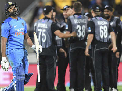 India vs New Zealand 1st T20 At Wellington Cricket Score: पहले मैच में कीवी टीम पड़ी भारी, भारत की 80 रनों से हार