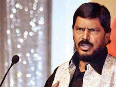 Ramdas Athawale: संसदेत  आठवलेंची तुफान शेरेबाजी