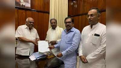 कर्नाटक: कांग्रेस ने की अपने चार विधायकों के खिलाफ कार्रवाई की मांग
