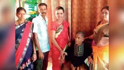 मुंबई: पुलिस अधिकारी ने 65 साल की बुजुर्ग महिला को 45 साल बाद उसके परिवार से मिलाया
