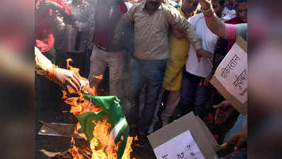 पुलवामा: शहीद होने की खबर आने पर जख्म हो जाते हैं हरे