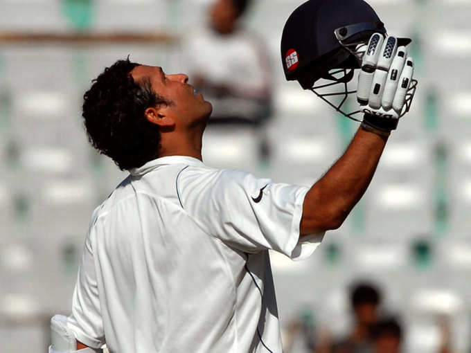 सचिन तेंडुलकर: नॉटआउट 103 रन vs इंग्लैंड, चेन्नै (2008)