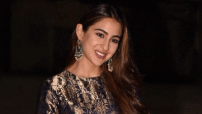 sara ali khan: अभिनेत्री होण्यापूर्वी सारा अली खान शिकवायची इतिहास