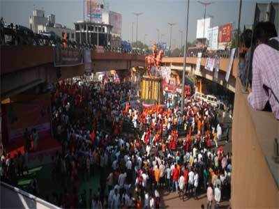 शिवजयंतीनिमित्त मिरवणूक, व्याख्यान, वाहनेफेरी