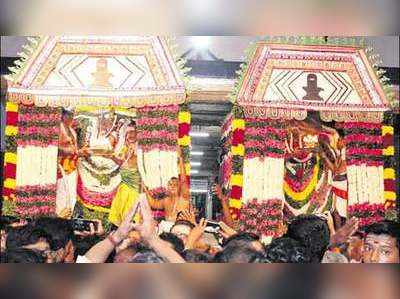 Tiruchendur Masi Festival: திருச்செந்தூர் அருள்மிகு சுப்ரமணிய சுவாமி மாசித் திருவிழா தேரோட்டம் தொடங்கியது!