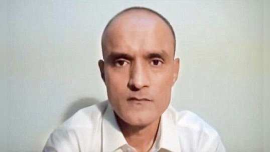 Kulbhushan Jadhav Case: ఐసీజేలో పాక్‌కి చుక్కెదురు 