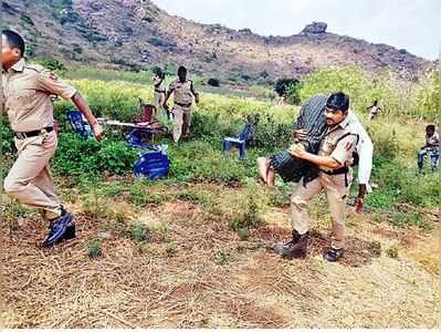 రైతు ఆత్మహత్యపై విష ప్రచారం.. గుంటూరు ఎస్పీ వార్నింగ్!