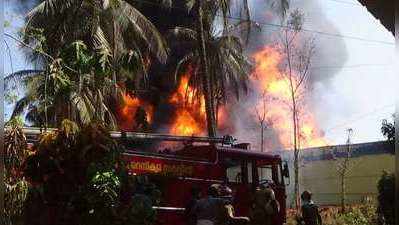 എടവണ്ണയിലെ ഗോഡൗണിന് ലൈസൻസ് ഉണ്ടായിരുന്നില്ലെന്ന് രേഖ