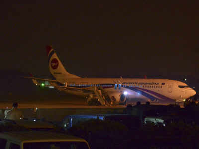 Plane Hijack: बांगलादेशः विमान अपहरणाचा प्रयत्न फसला; अपहरणकर्त्याला अटक