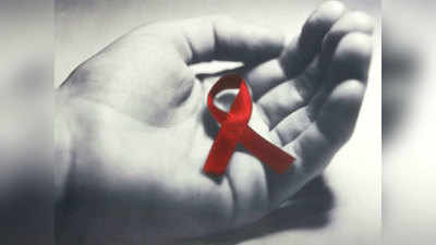 प्रॉस्टिट्यूट को किस करने पर HIV का खतरा है क्या?