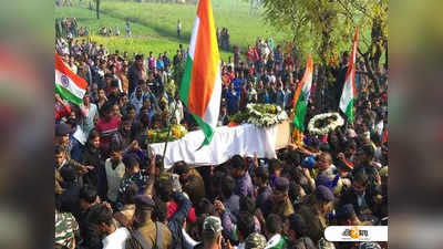 ৩০০ নয়, ৩০০০ সন্ত্রাসবাদী মরলে শান্তি! চোখের জলে বলছে শহিদের পরিবার