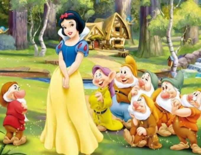 ஸ்னோ ஒயிட் & செவன் டிராவ்ஸ் (Snow white and seven dwarves)