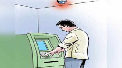 सूरतः ATM से फिंगर प्रिंट से निकाल लेता था रुपये, ट्रांजैक्शन दिखाता था फेल, पकड़ा गया