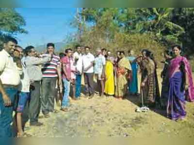 ಅಭಿನಂದನ್‌ ಬಿಡುಗಡೆ: ಸಿಹಿ ಹಂಚಿ ಸಂಭ್ರಮ