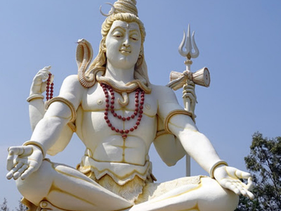 Shivaratri 2019: మహాశివరాత్రి..  లింగాకారంలోని శివుని పూజిస్తే..!