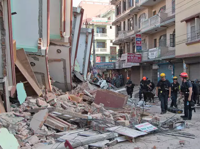 नेपालः भूकंप में ढहे स्कूलों को बनाएगा भारत