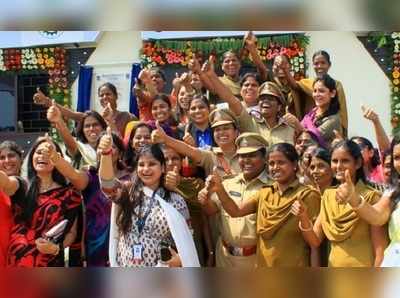 Womens Day: తెలంగాణ ప్రభుత్వోద్యోగినులకు నేడు సెలవు