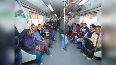 रेड लाइन मेट्रो ने पार किया दिल्ली बॉर्डर, पर मजेंटा लाइन सिग्नल ने रुलाया