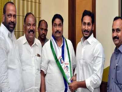 జగన్‌ను సీఎం చేసేందుకు సైనికుడిలా పనిచేస్తా: మోదుగుల