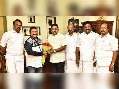 AMMK: తమిళ రాజకీయాల్లోకి తెలుగు గాయకుడు మనో.. ఏ పార్టీ అంటే?