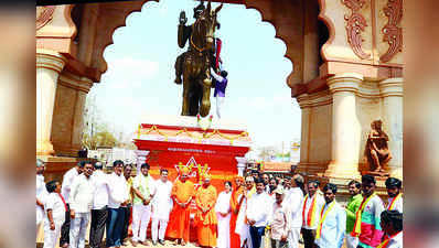 ಬಸವ ಸಂದೇಶ ರಥ ಯಾತ್ರೆಗೆ ಕಲ್ಯಾಣದಲ್ಲಿ ಅದ್ಧೂರಿ ಸ್ವಾಗತ