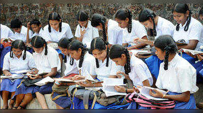 Kerala 10th Exam: സംസ്ഥാനത്ത് എസ്‍എസ‍്‍എൽസി പരീക്ഷകൾ നാളെ തുടങ്ങും